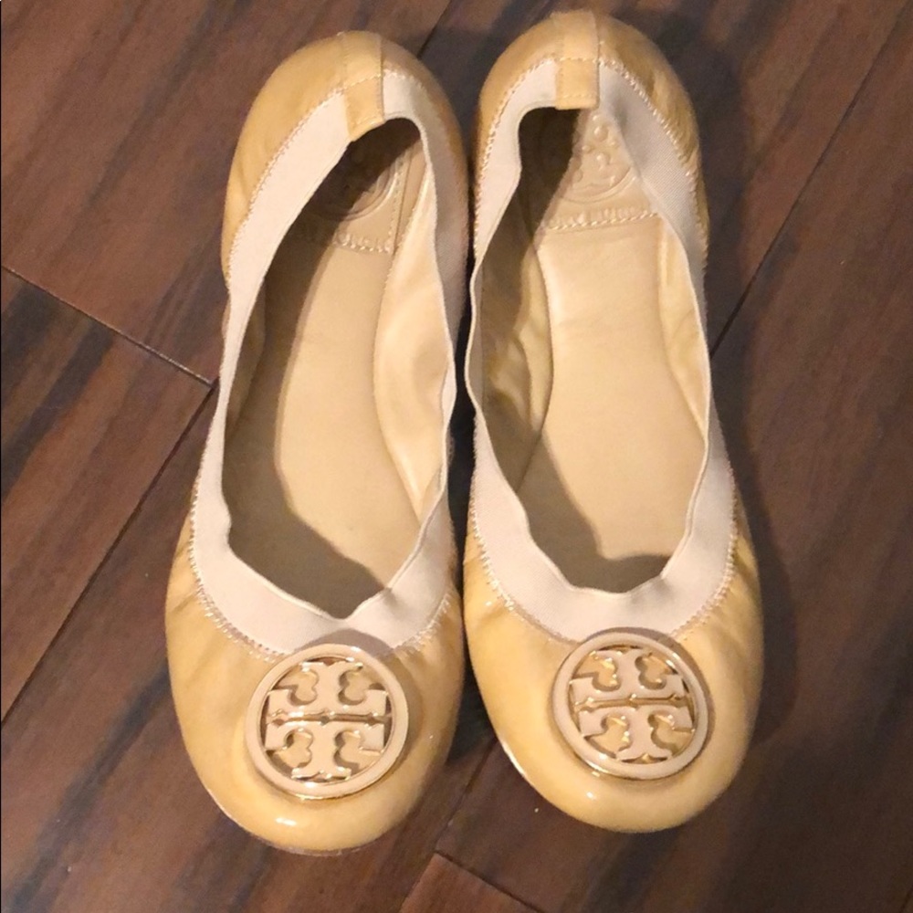 Tory burch flats size 5.5